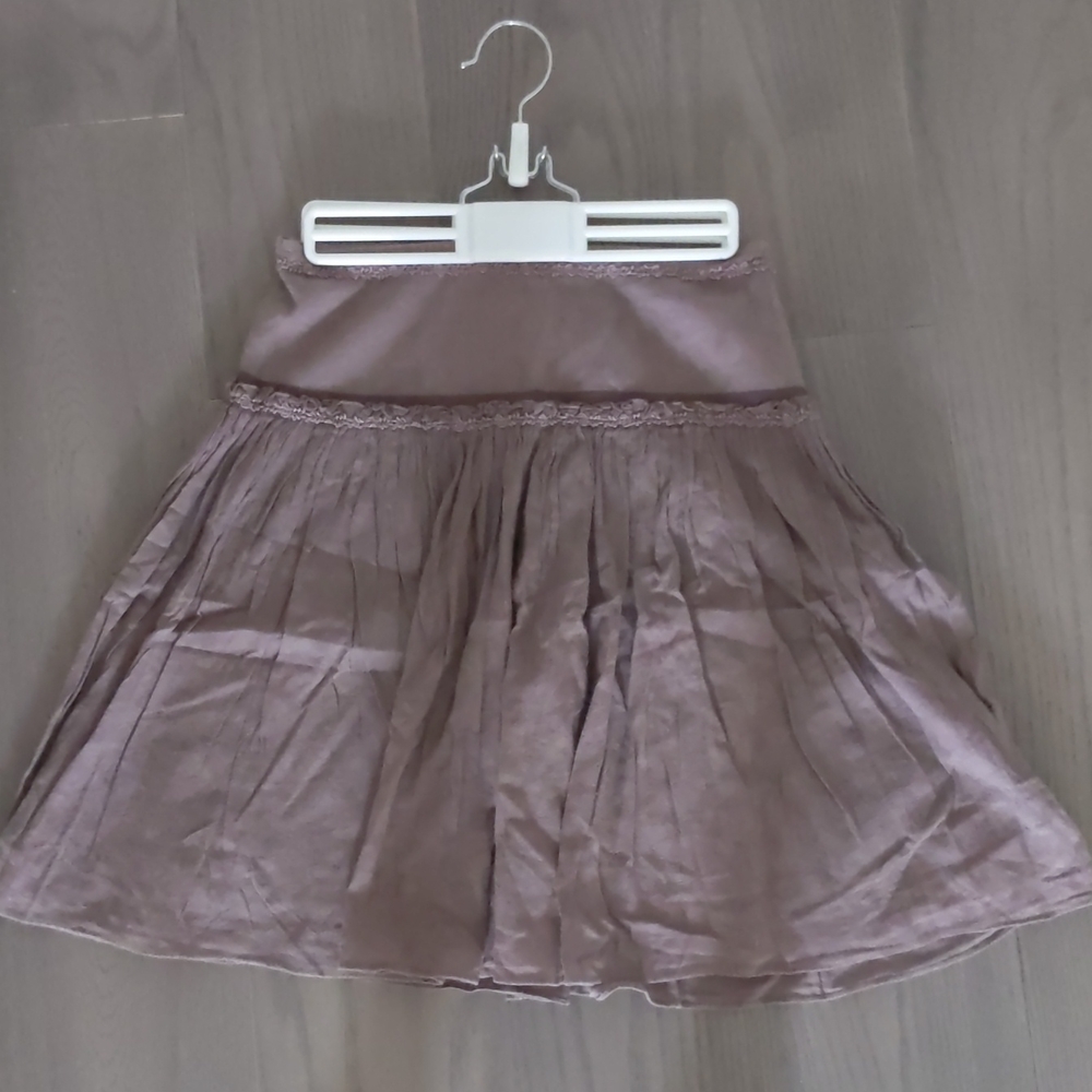 Smart causal skirt
